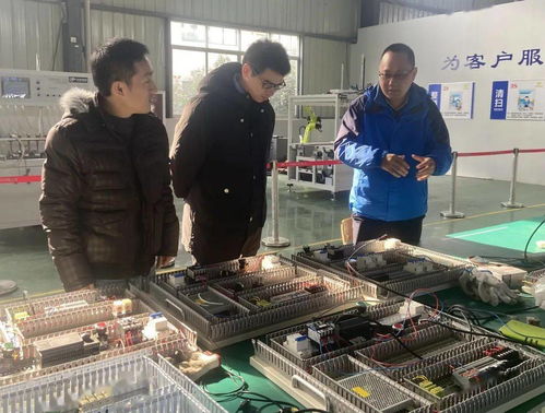 院企聯(lián)動促發(fā)展 研究院攜手金藍領技術團隊深入企業(yè)開展調(diào)研與技術協(xié)作